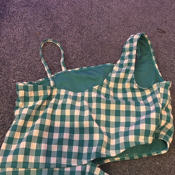 Swim - Picture 6 of 7